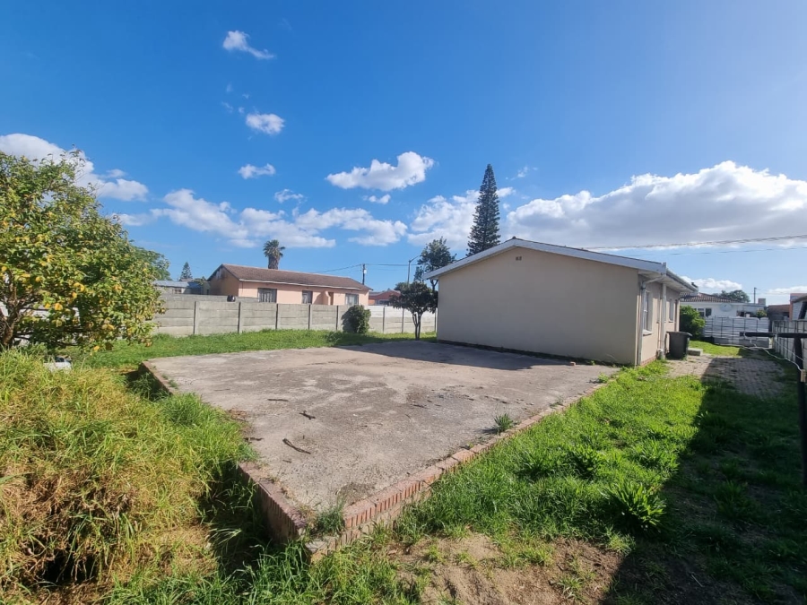 To Let 3 Bedroom Property for Rent in Devon Park Village Western Cape